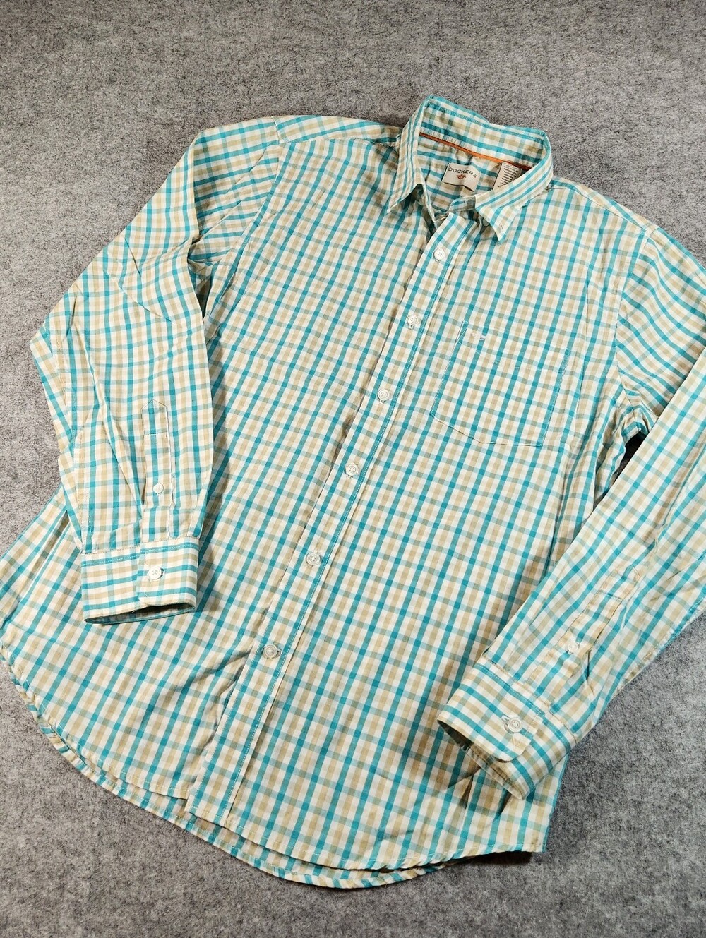 Dockers Teal & Cream Plaid Long-Sleeve Button-Down Shirt